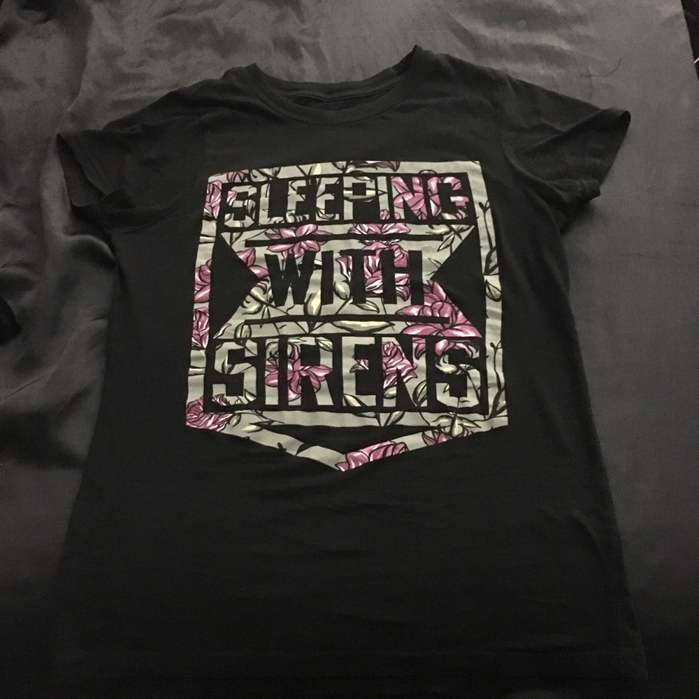 Sleeping with sirens tshirt